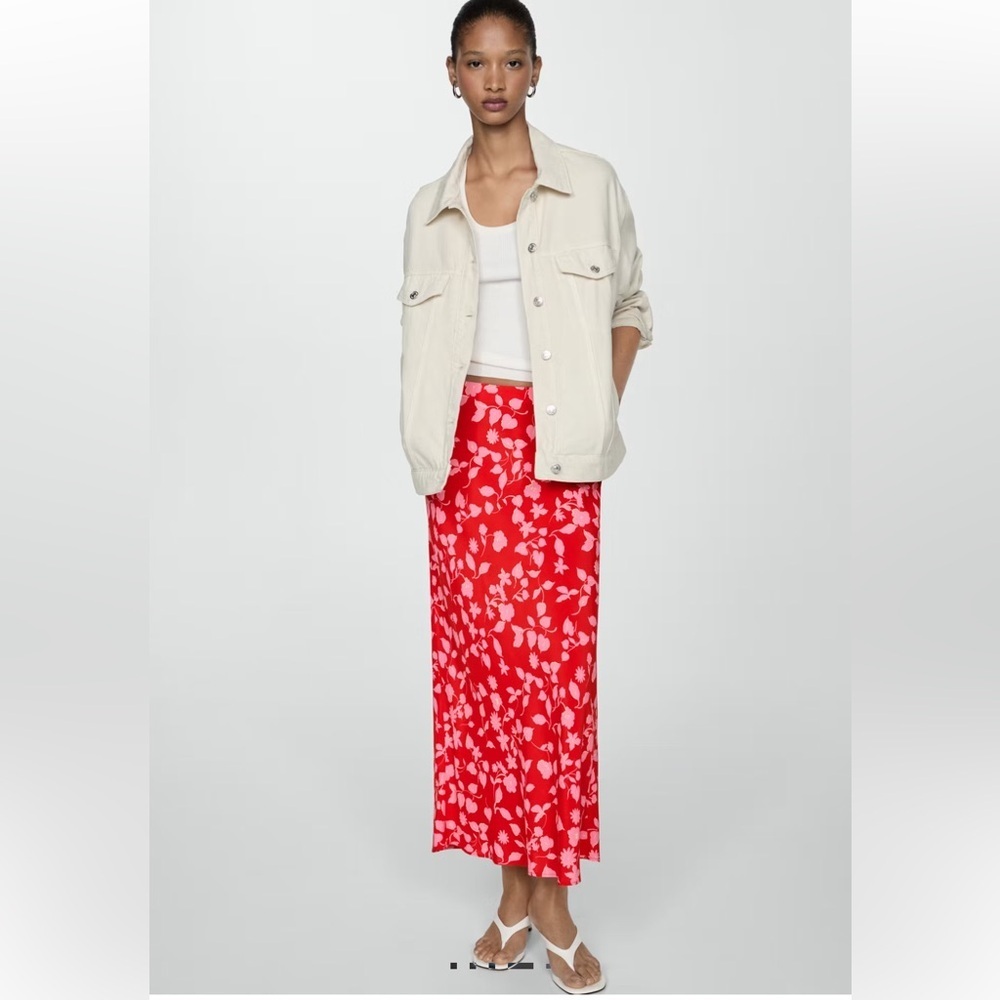 MNG by MANGO Floral Maxi Skirt Red Flowy Elastic Waist XL NEW BB-8